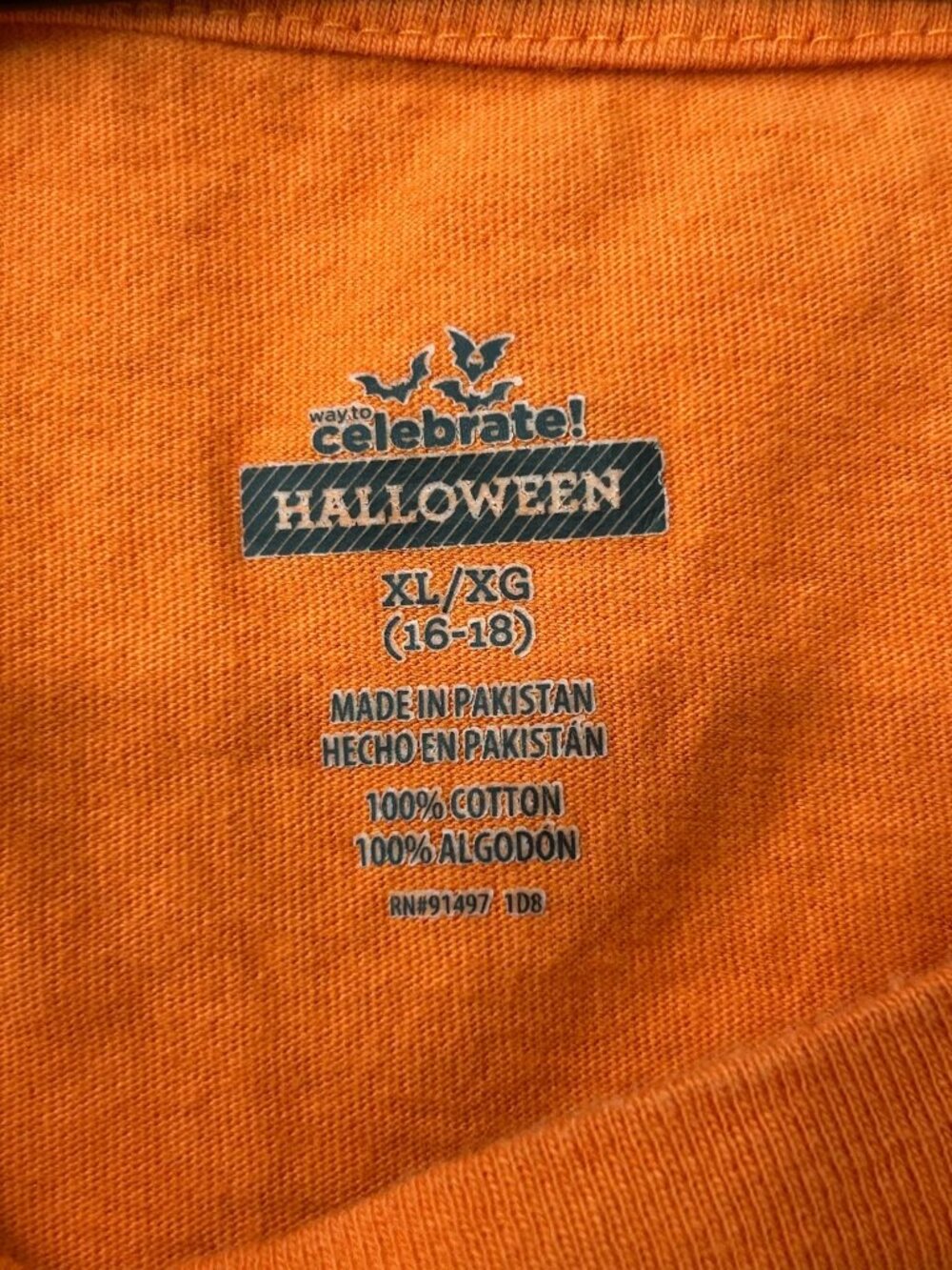 Way To Celebrate XL Halloween T Shirt Ghosts Bats Orange Tee Kitschy Spooky - Picture 5 of 10